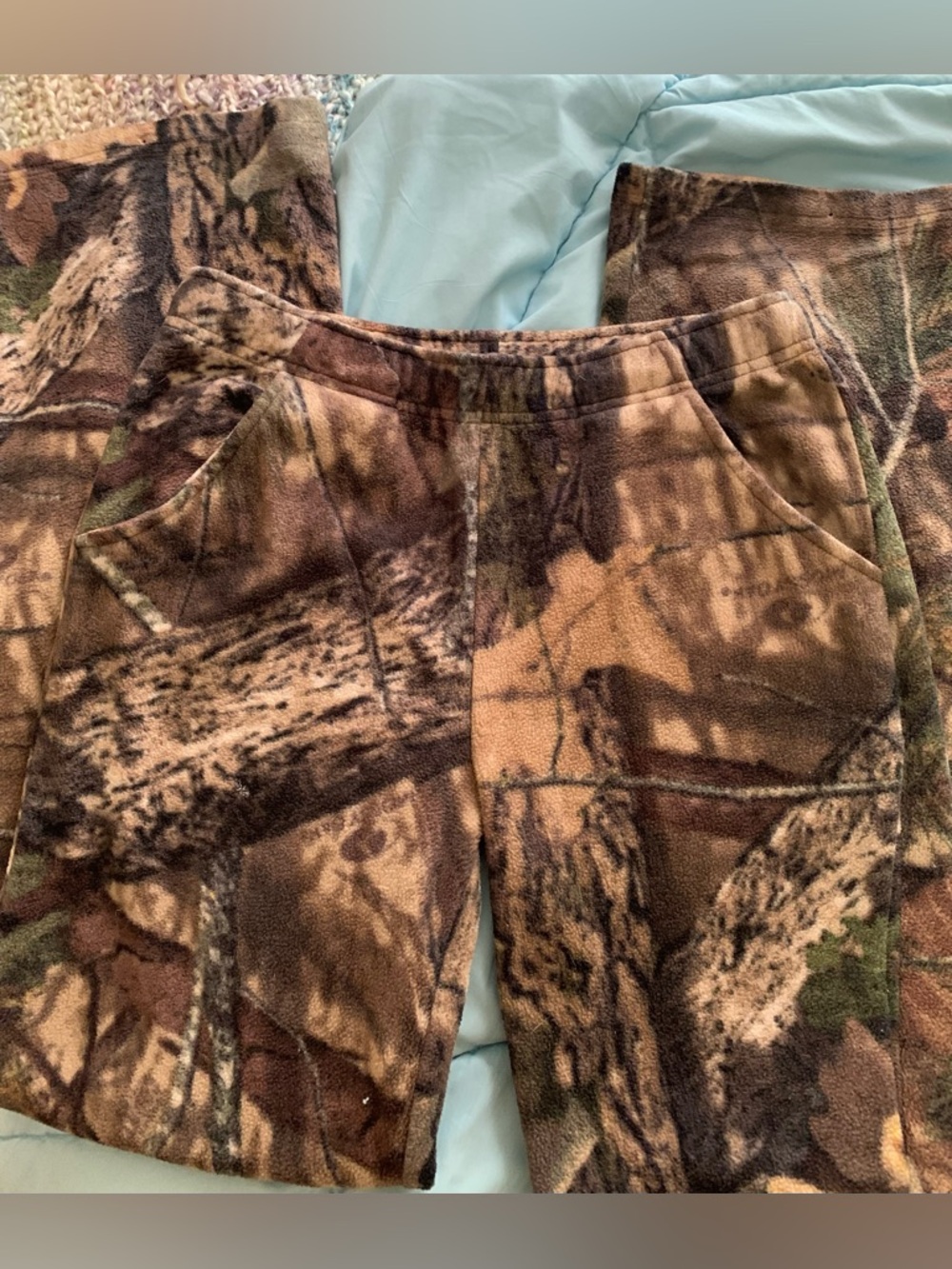 Mossy Oak Camouflage Fleece Pants in Brown & Green